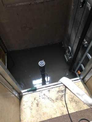 水管怎么上电梯