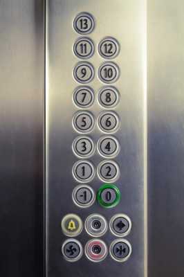 电梯按键无反应