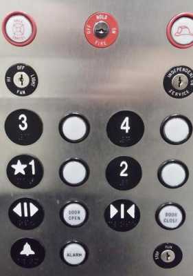 电梯按钮叫什么名字
