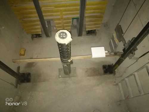 电梯地坑部件及作用（电梯底坑作用）