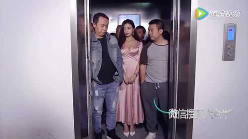 电梯遇见的美女叫声（电梯里笑出鹅叫的女孩叫什么）