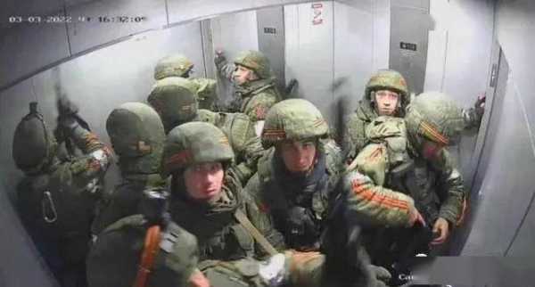 几名俄罗斯士兵电梯_17年俄罗斯电梯事件