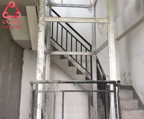 施工电梯的安装高度 施工电梯标准安装高度